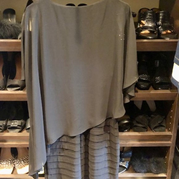 Bodycon Dress - Picture 3 of 5